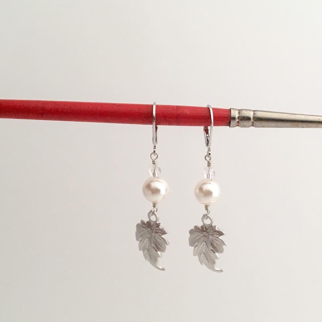 Leaf & Pearl earrings