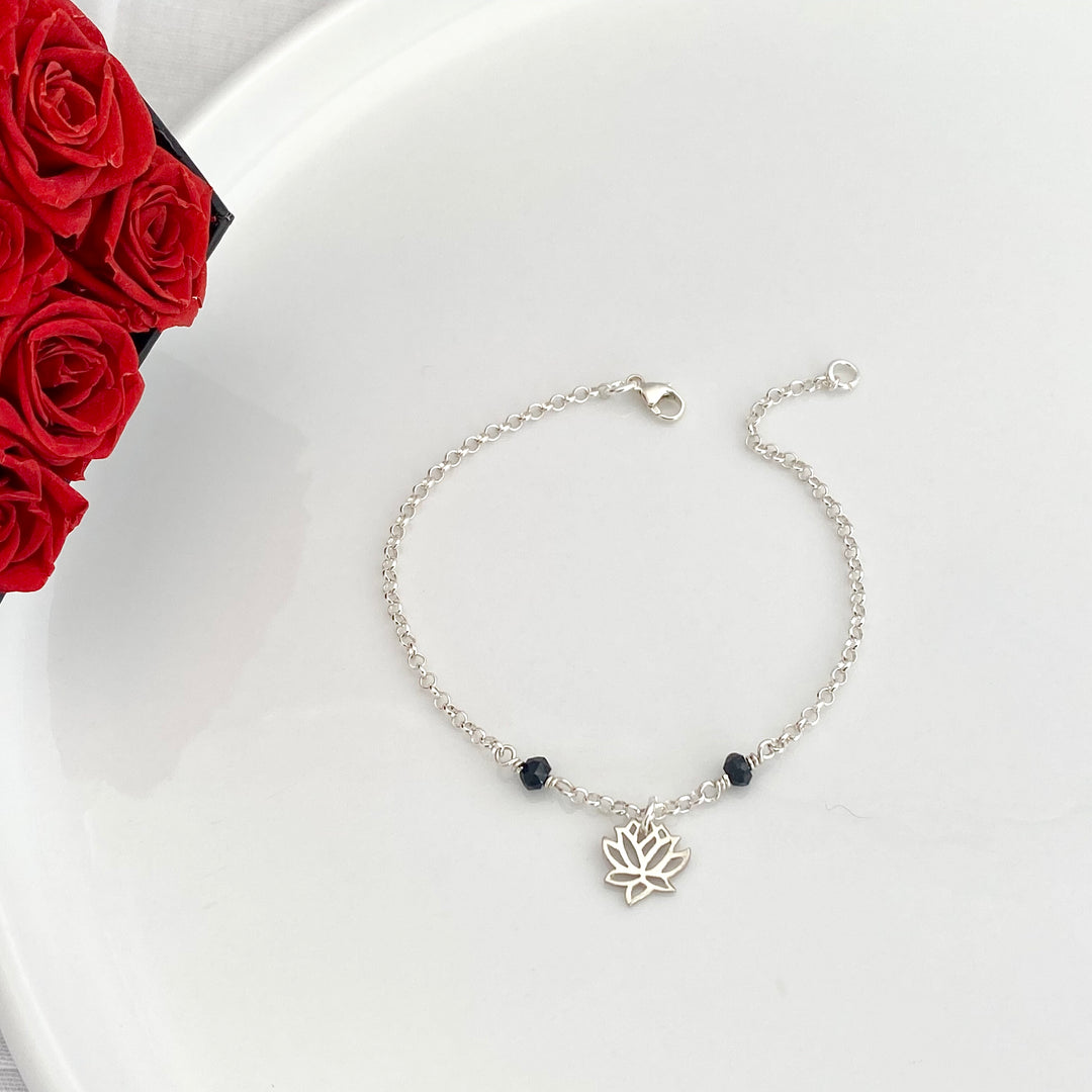 Lotus Bracelet with Onyx