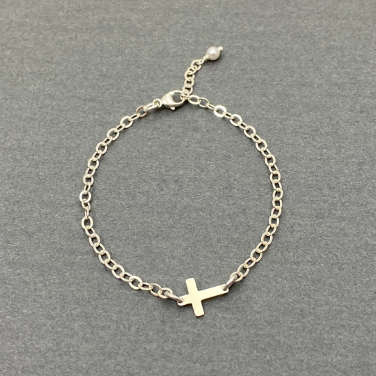 Tiny Cross Bracelet