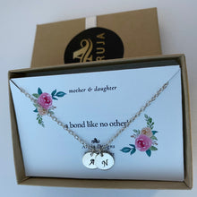 Load image into Gallery viewer, Sterling silver Disc necklace
