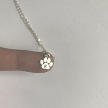 Load image into Gallery viewer, Paw print charm necklace
